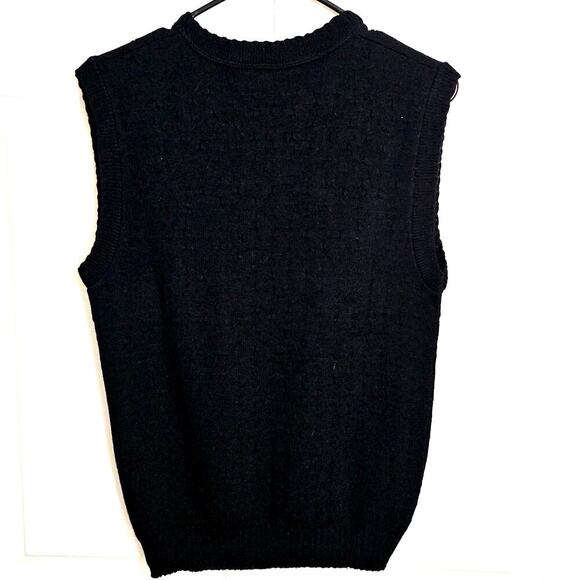 Pendleton Vintage 1970s Black‎ Scallop Sleeveless Sweater Medium Preppy Classic - Picture 7 of 10
